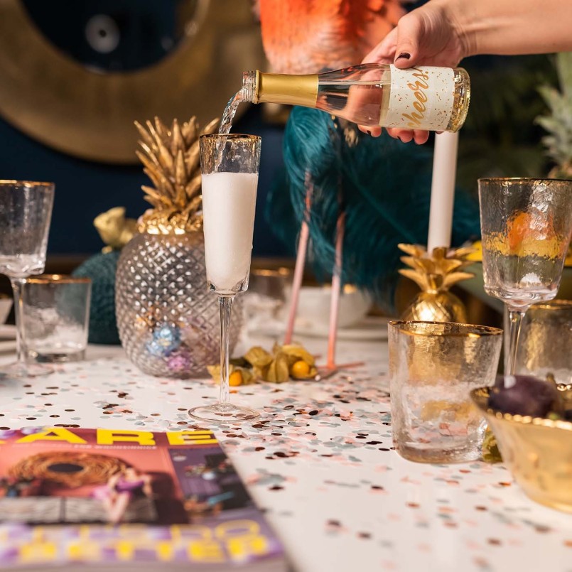 Elegant champagne flutes - Homage - Kare Design