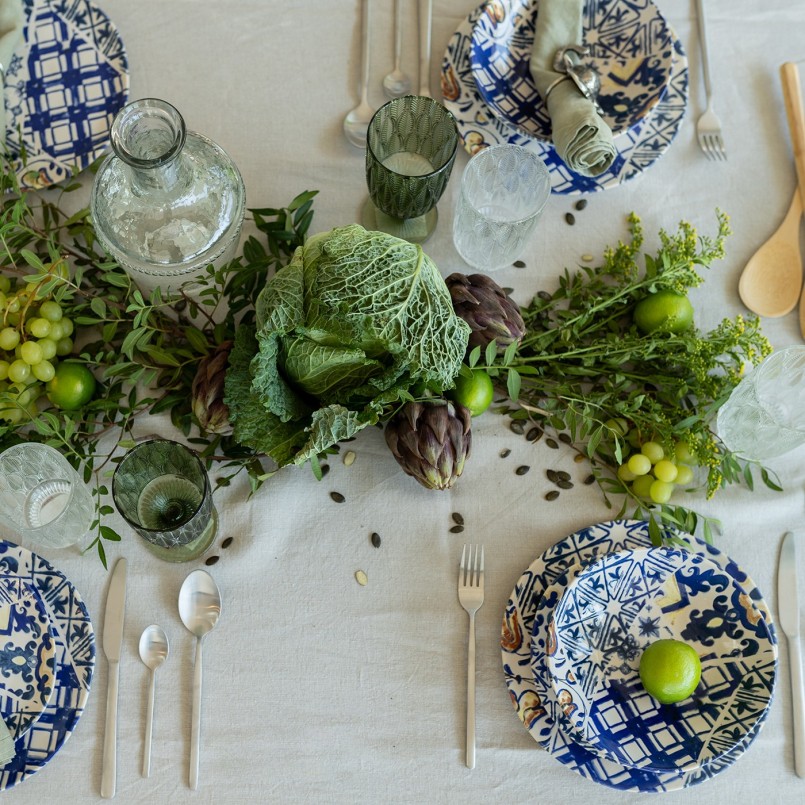 Blue and white dinner plates - Fresco - Kare Design