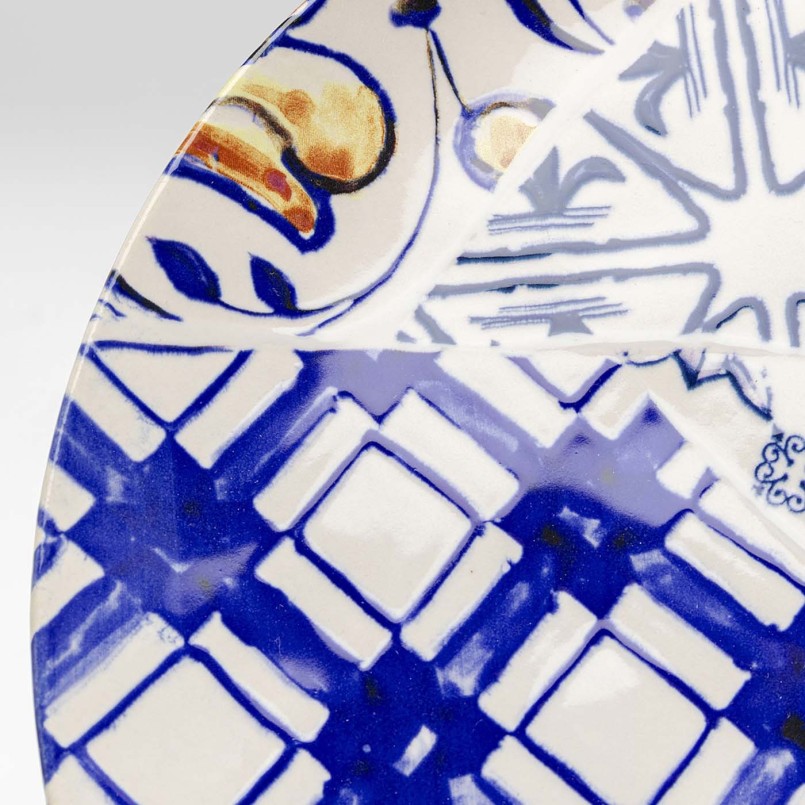Assiettes plates bleues et blanches - Fresco - Kare Design