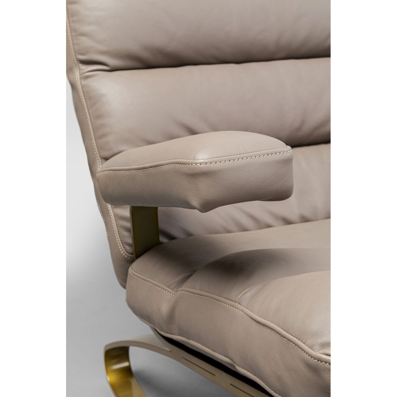 Fauteuil en voetensteun van leer en verguld staal - Novel - Kare Design