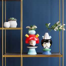 Vase cirque femme Kare Design