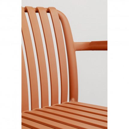 Chaise de jardin avec accoudoirs Porto Santo terracotta Kare Design