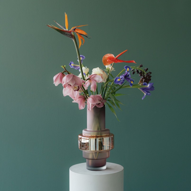 Roze glazen vaas - Kare Design