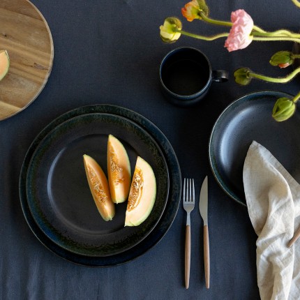 Bord Kassandra zwart Ø32cm Kare Design