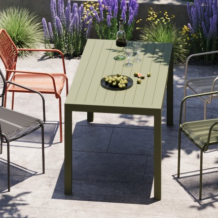 Table de jardin Madagascar 140x80cm verte Kare Design