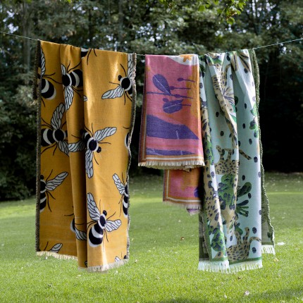 Dekken geel bijen 170x130cm Kare Design