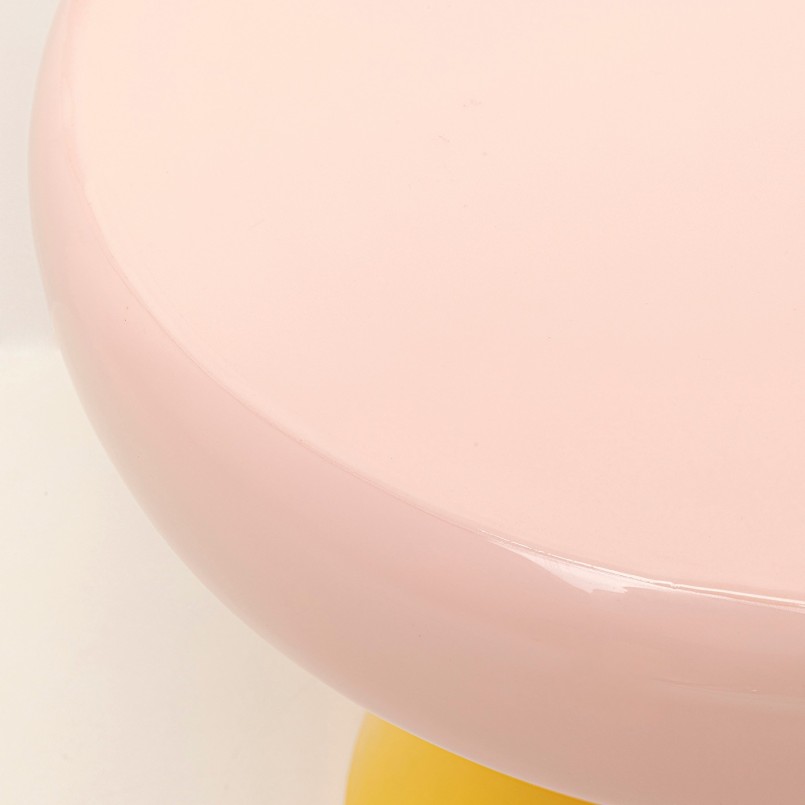 Table d'appoint en acier dégradé rose et jaune - Rici - Kare Design