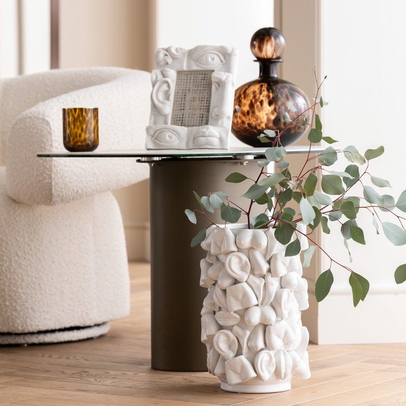 Bijzettafel in wit steengoed en zwart staal - Paso - Kare Design