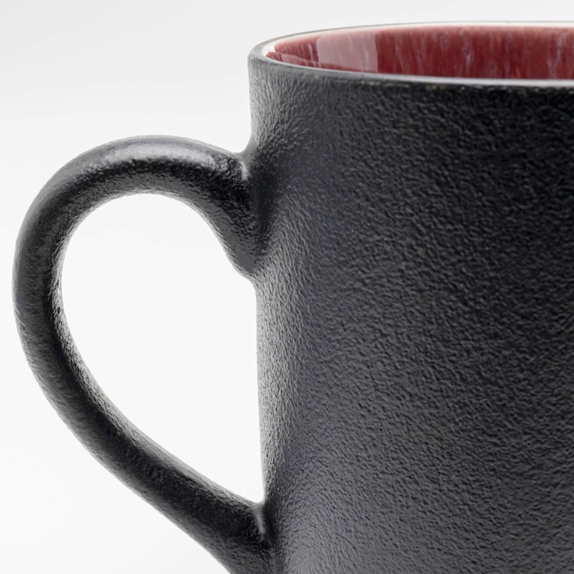 Tasses en grès noir, violet et blanc - Alissa - Kare Design