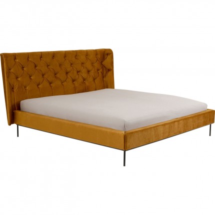 Bed Audrey fluweel oker Kare Design