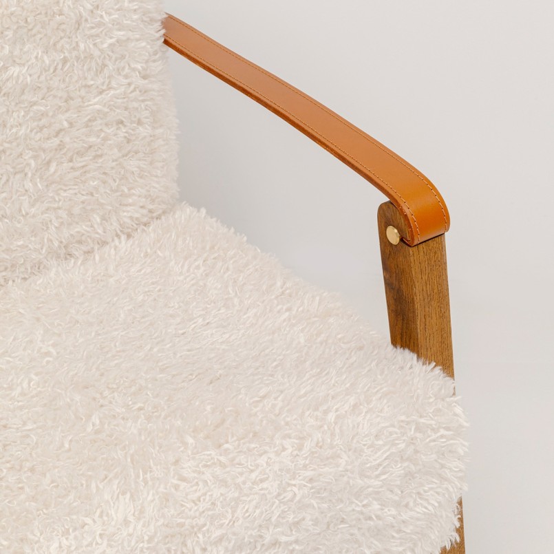 Fauteuil crème doux en bois et cuir - Simon - Kare Design