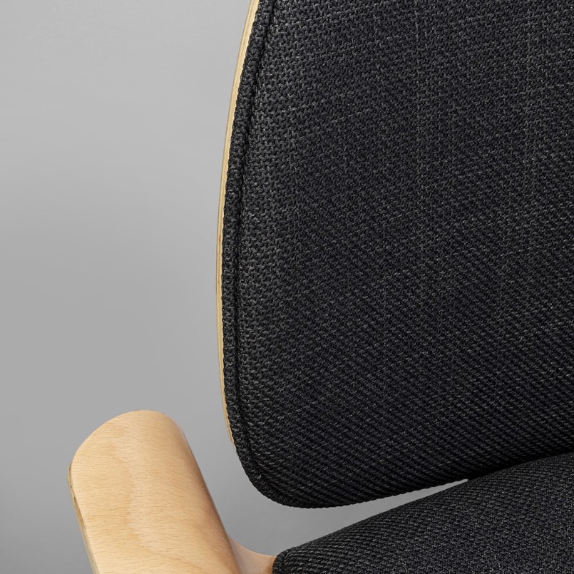 Chaise de bureau pivotante noire et peuplier - Patron - Kare Design