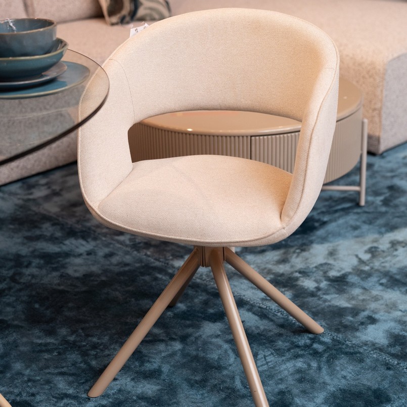 Chaise avec accoudoirs pivotante beige - Gina - Kare Design