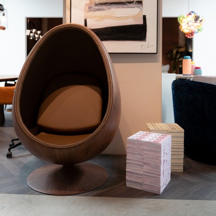 Draaifauteuil Eye Ball walnoot Kare Design