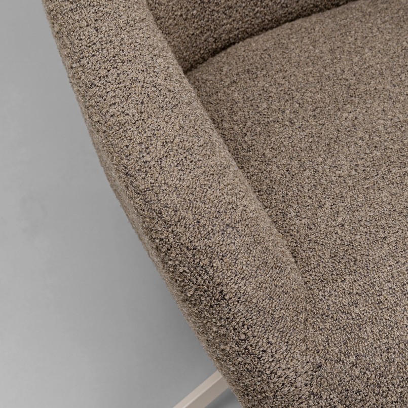 Fauteuil marron pivotant avec accoudoirs - Mimi - Kare Design