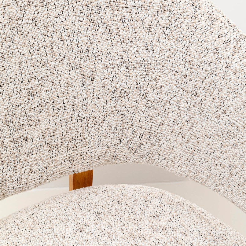 Chair with armrests in woven fabric and oak - August - Kare Design