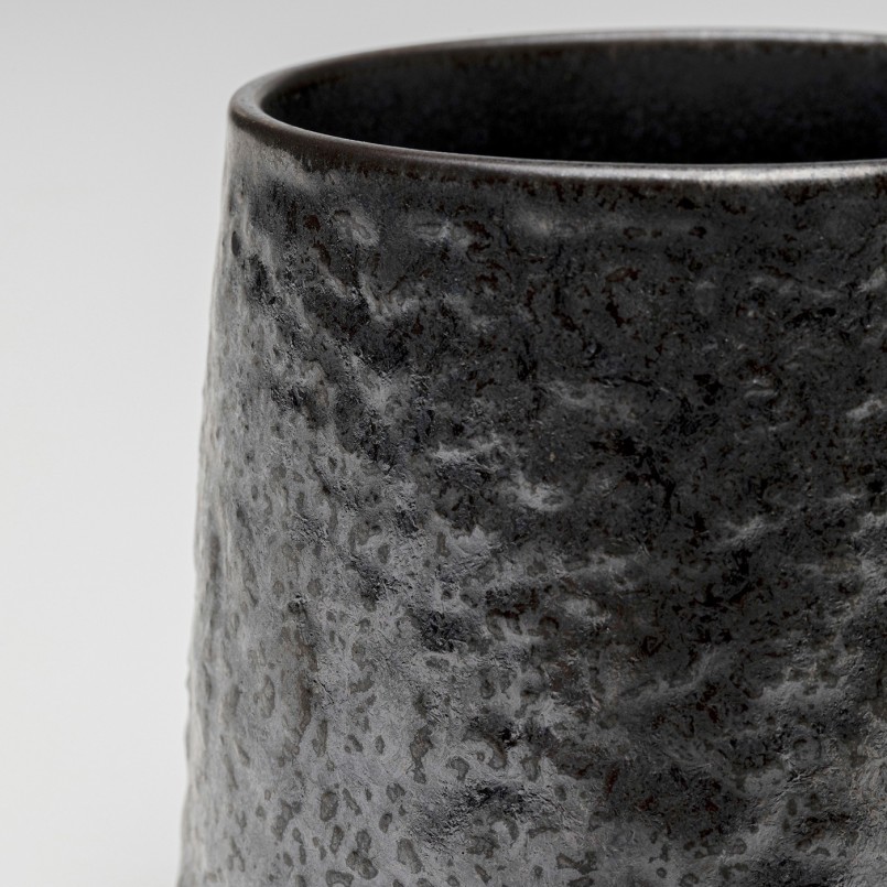 Zwarte steengoed mokken - Kosmos - Kare Design