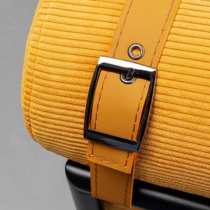 Bank Academy geel Kare Design