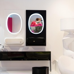 Mirror Aero LED 141x80cm black Kare Design