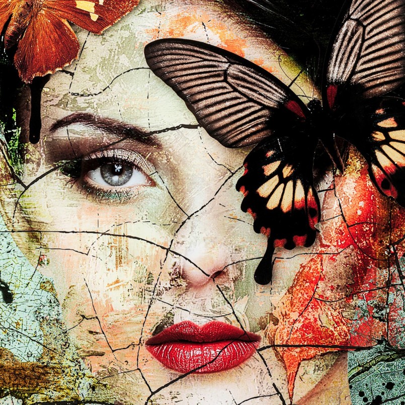 Tableau en verre femme papillons effet brisé - Kare Design