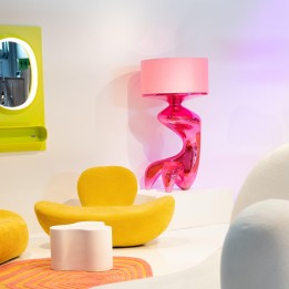 Lampadaire Flow Figure fuchsia 157cm