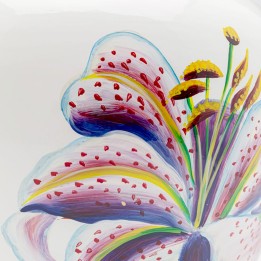 Boîte ronde lys roses sur fond blanc - Kare Design