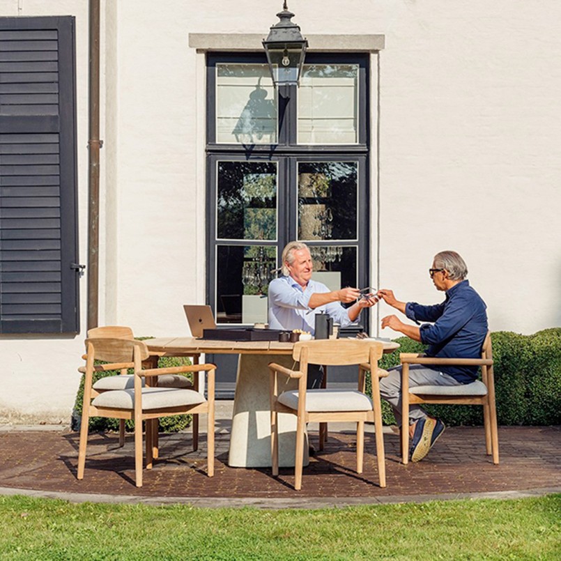 Table de jardin carrée en ciment et teck - Tiago - Gescova
