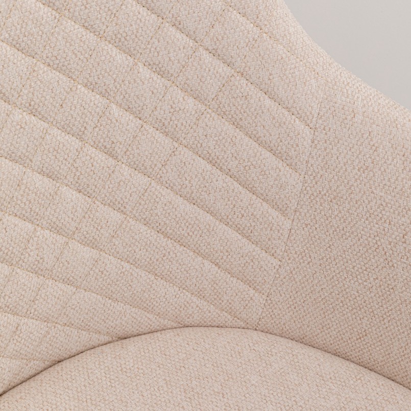 Draaistoel met armleuningen Coco creme en eik Kare Design