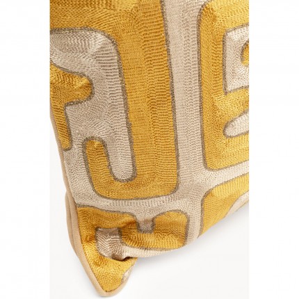 Kussen Meander geel en beige Kare Design