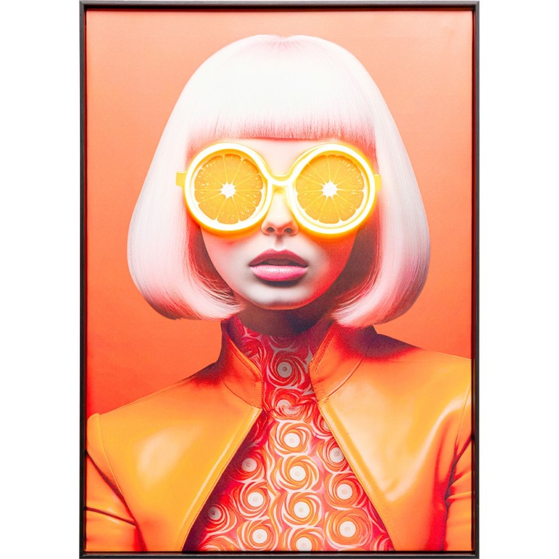 Tableau femme aux lunettes de soleil en forme d'oranges - Kare Design