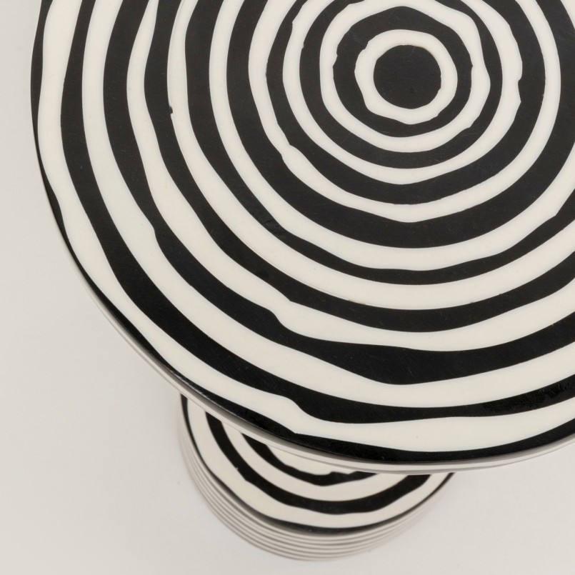 Bijzettafel Domero Swirl Ø25cm zwart Kare Design