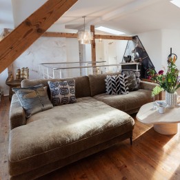 Taupe en zwart kussen - Catena - Kare Design