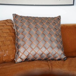 Crisscross cushion - Zoe - Kare Design