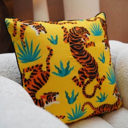 Coussin jaune tigres en sequins - Kare Design