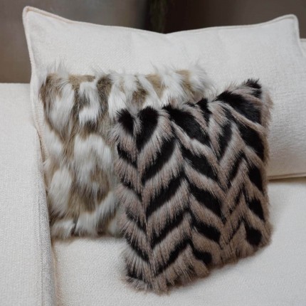 Coussin Shaky blanc Kare Design