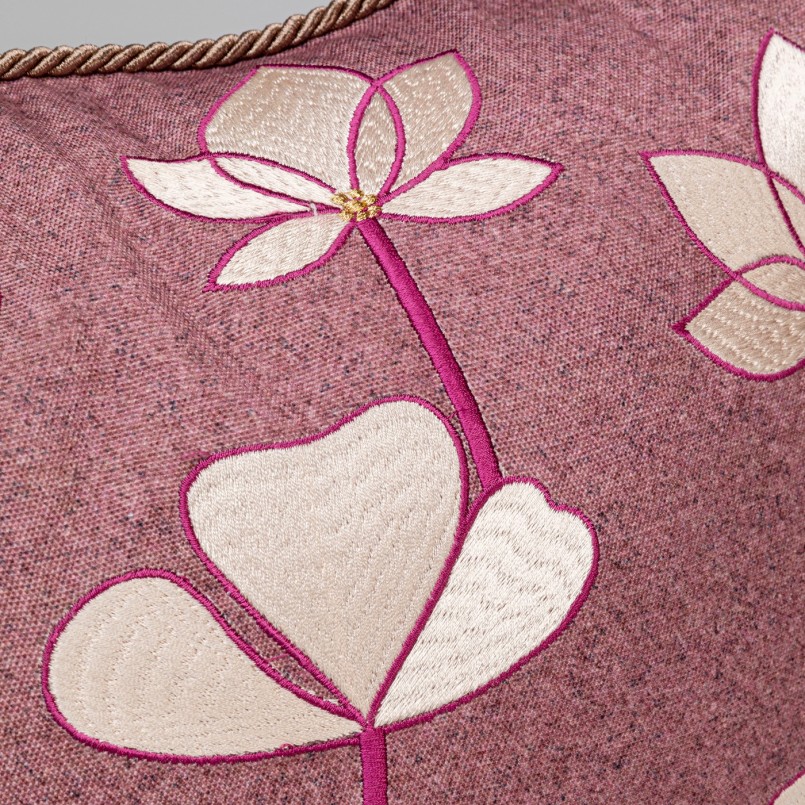 Coussin violet fleurs de lotus - Zari - Kare Design
