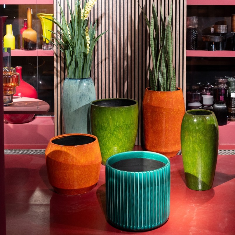 Vase haut en grès rouge - Cali - Kare Design