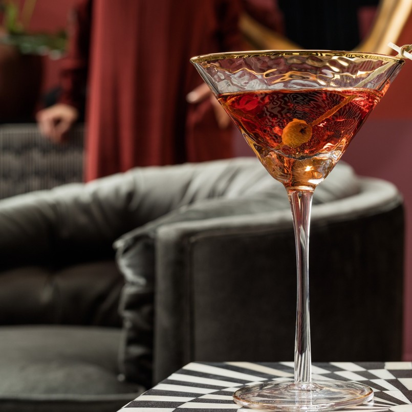 Cocktail Glass Hommage Kare Design