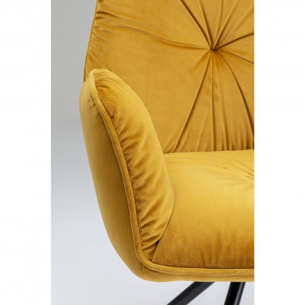 Chaise avec accoudoirs pivotante Mila velours jaune Kare Design